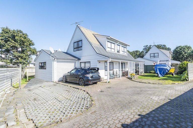 Photo of property in 2/23 James Road, Manurewa, Auckland, 2102