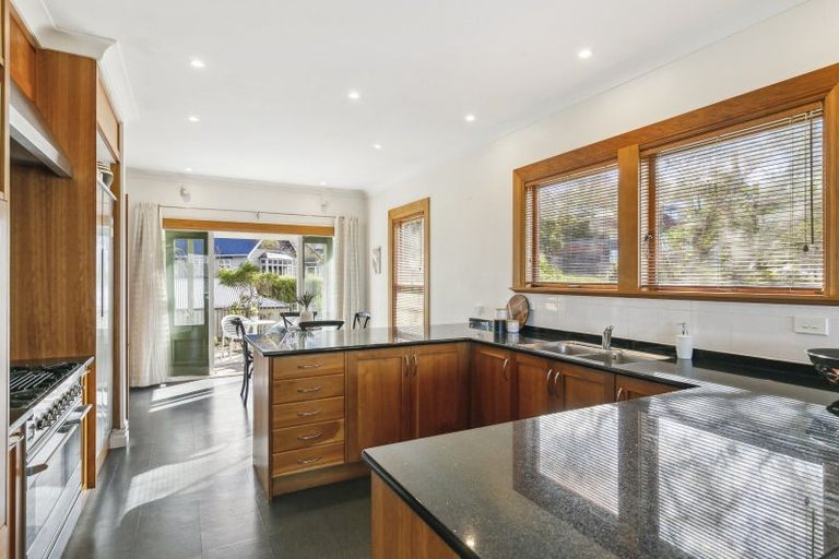 Photo of property in 65 Orangi Kaupapa Road, Northland, Wellington, 6012