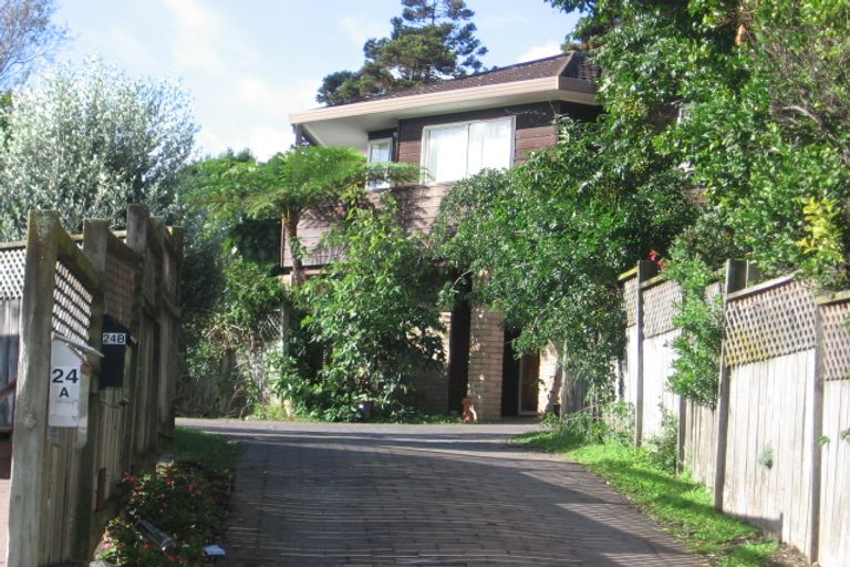 Photo of property in 2/24 Steeple Rise, Pakuranga, Auckland, 2010