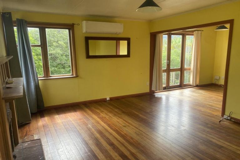 Photo of property in 86 Curtis Street, Northland, Wellington, 6012