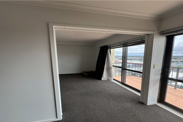 Photo of property in 11d/18 Ronwood Avenue, Manukau, Auckland, 2104