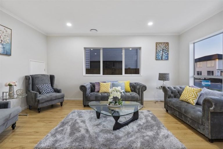 Photo of property in 24 Koropa Road, Flat Bush, Auckland, 2019