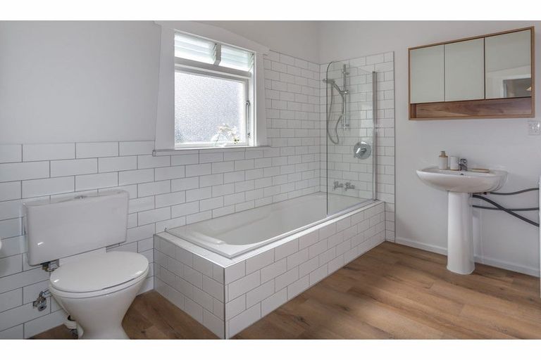 Photo of property in 7 Clouston Street, Saint Martins, Christchurch, 8022