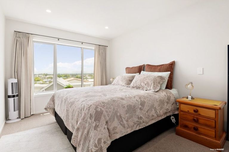 Photo of property in 19u4 Ruakiwi Road, Hamilton Lake, Hamilton, 3204