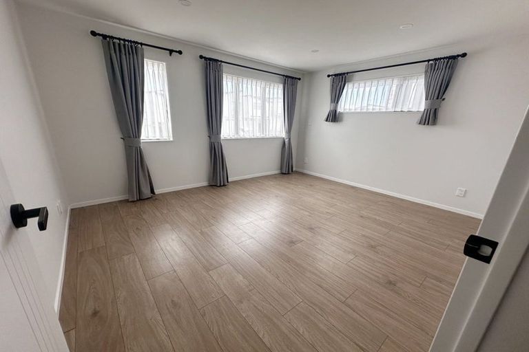 Photo of property in 6 Frontier Lane, Flat Bush, Auckland, 2019
