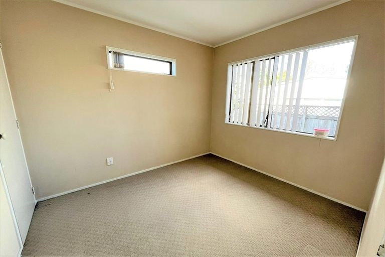 Photo of property in 1/12 Avis Avenue, Papatoetoe, Auckland, 2025