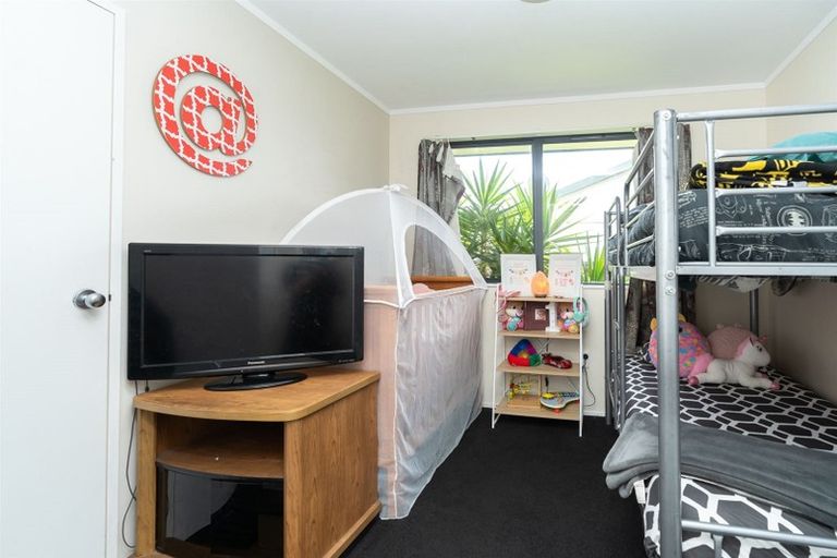 Photo of property in 27a Breckons Avenue, Nawton, Hamilton, 3200