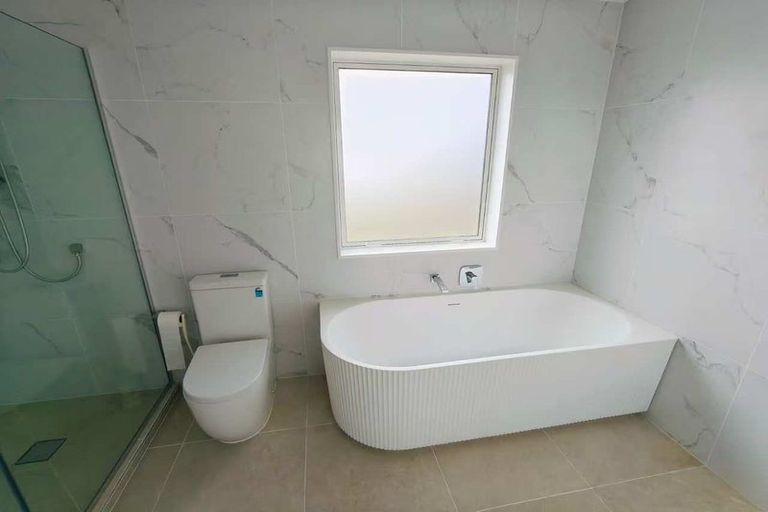 Photo of property in 22 Bela Vista Boulevard, Swanson, Auckland, 0614