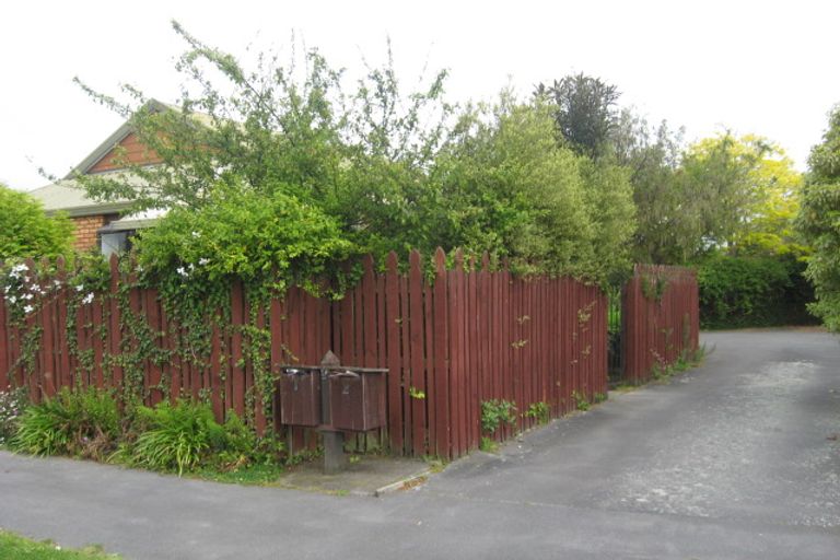 Photo of property in 1/23 Royleen Street, Casebrook, Christchurch, 8051