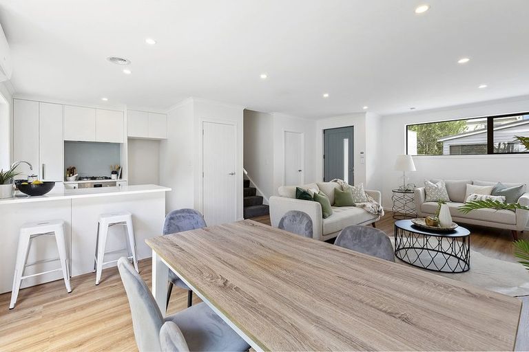 Photo of property in 69u2 Darlington Road, Miramar, Wellington, 6022