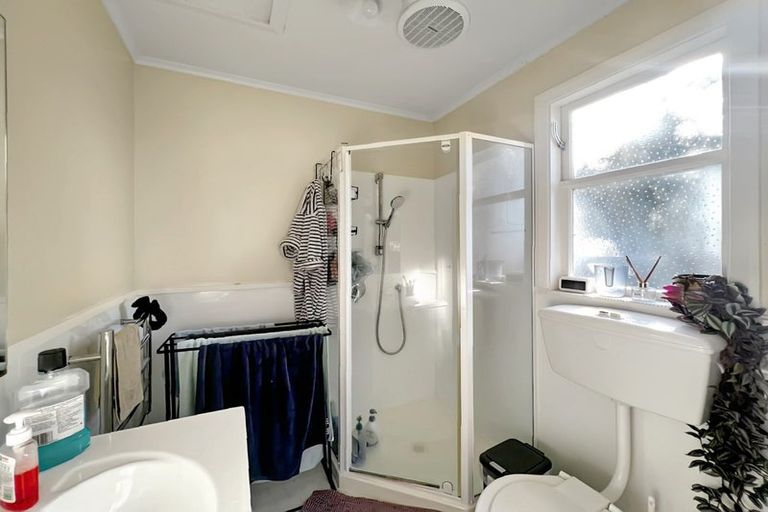 Photo of property in 1/106 Linton Street, West End, Palmerston North, 4410