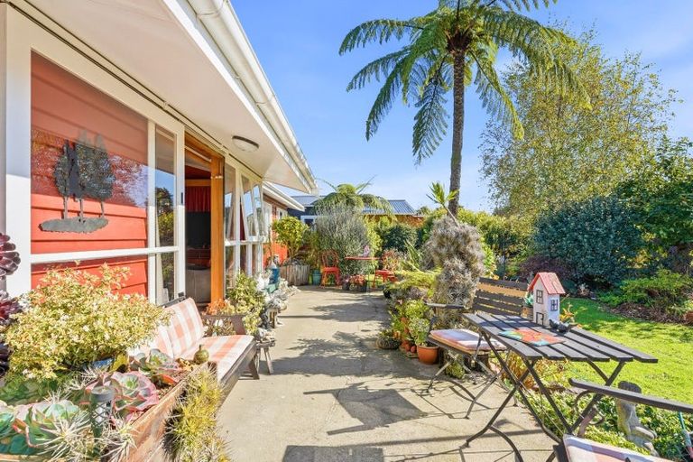 Photo of property in 22 Tararua Street, Pahiatua, 4910