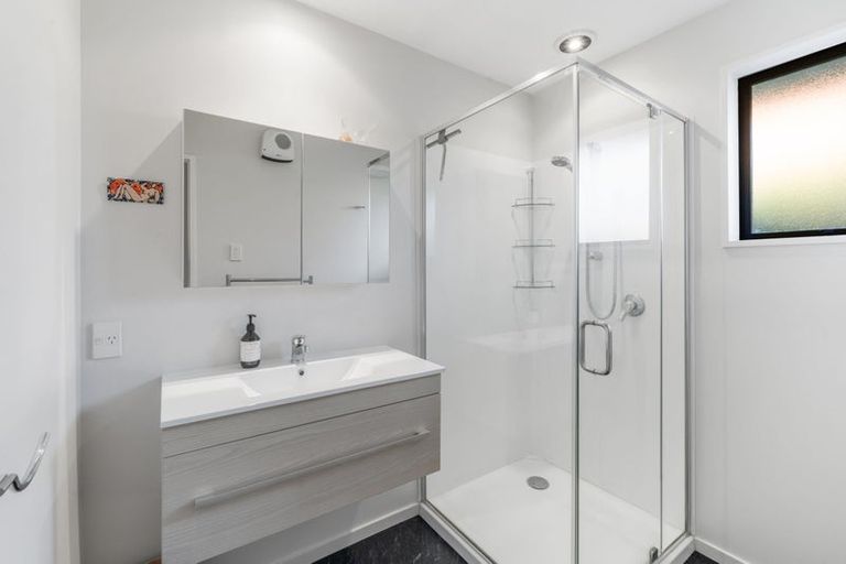 Photo of property in 83 Hawthornden Road, Avonhead, Christchurch, 8042