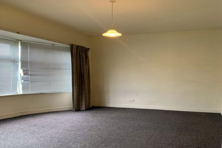 Photo of property in Sussex Court, 48 Sussex Street, Mount Cook, Wellington, 6021