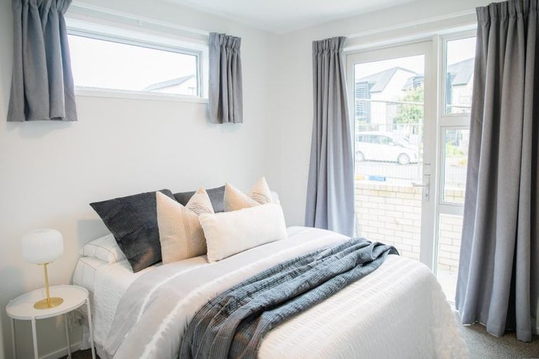 Photo of property in 6/245 Hobsonville Point Road, Hobsonville, Auckland, 0616