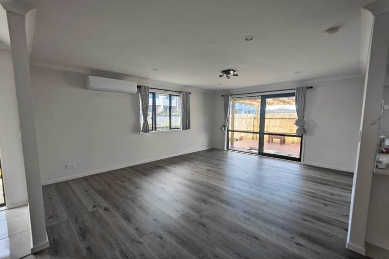 Photo of property in 27 Tilberg Street, Favona, Auckland, 2024