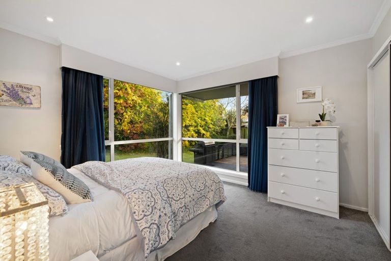 Photo of property in 49 Cullahill Street, Harewood, Christchurch, 8051