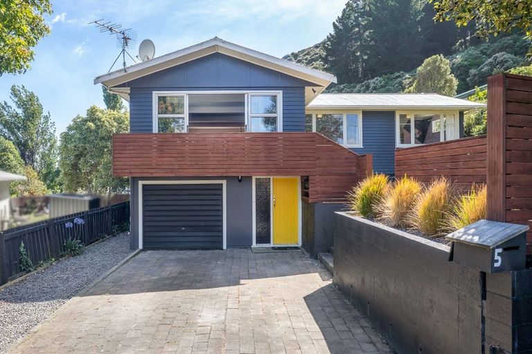 Photo of property in 5 Mamaku Street, Paraparaumu, 5032