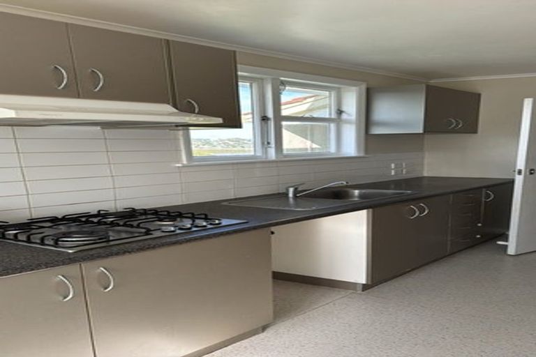 Photo of property in 36 Marsden Street, Hauraki, Auckland, 0622