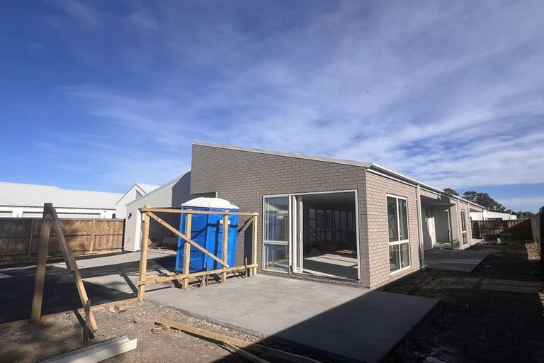 Photo of property in 14 Dynes Road, Rolleston, 7615