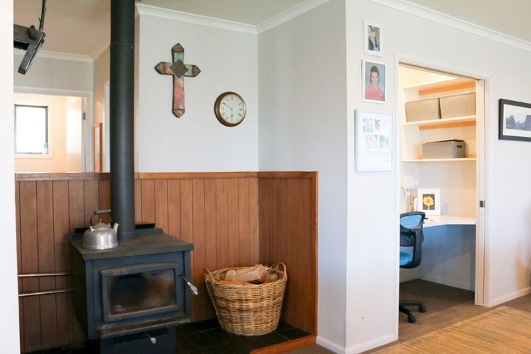 Photo of property in 27 Rhoboro Road, Twizel, 7901