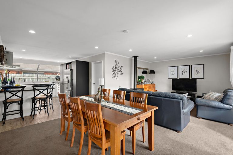 Photo of property in 54 Silverstream Drive, Mosgiel, 9024