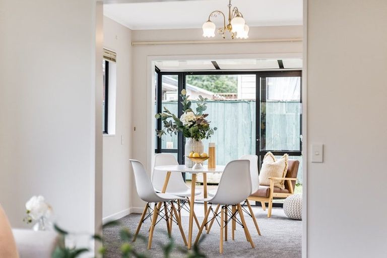 Photo of property in 2/25 Vincent Street, Waterloo, Lower Hutt, 5011