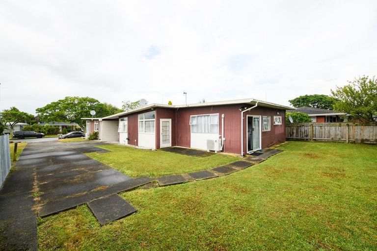 Photo of property in 6a Westhaven Grove, Takaro, Palmerston North, 4412