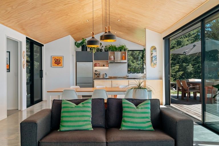 Photo of property in 19 Glenaray Crescent, Wanaka, 9305