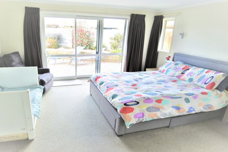 Photo of property in 15 Harold Place, Stoke, Nelson, 7011