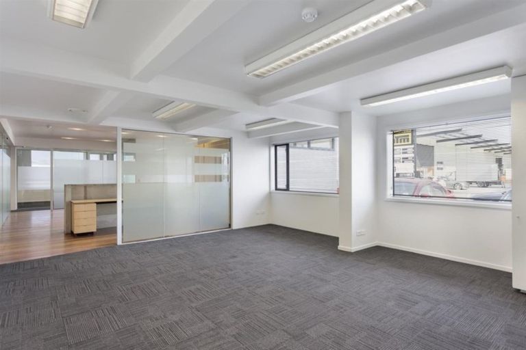 Photo of property in 29 Leeds Street, Milson, Palmerston North, 4414