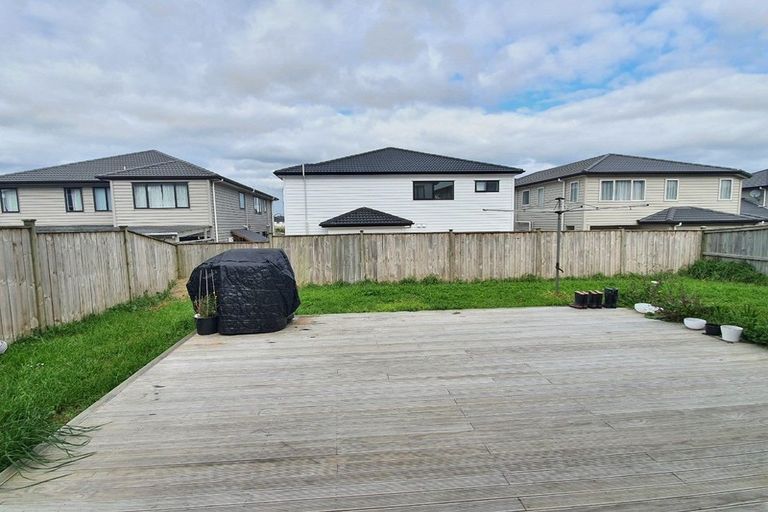 Photo of property in 57 Donegal Park Drive, Flat Bush, Auckland, 2019