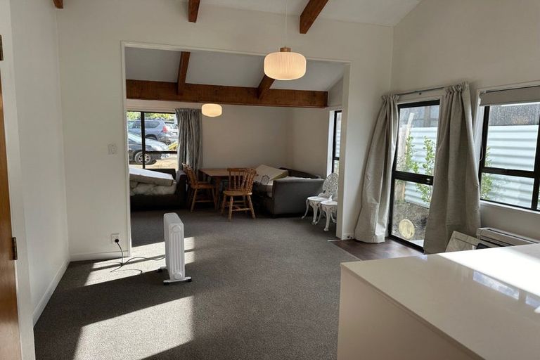 Photo of property in 29b Sainsbury Road, Fernhill, Queenstown, 9300