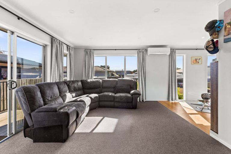 Photo of property in 12a Barnett Place, Pirimai, Napier, 4112