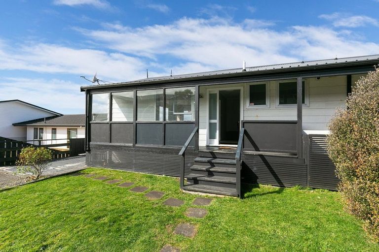Photo of property in 24a Gurkha Crescent, Khandallah, Wellington, 6035