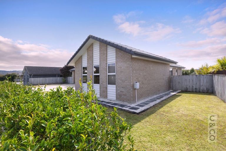 Photo of property in 23 Turpin Road, Riverhead, 0820