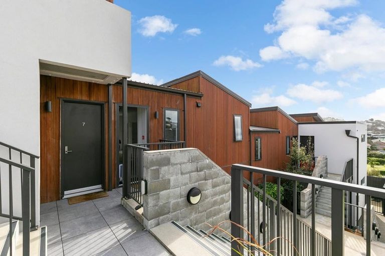 Photo of property in 2u7 Hindmarsh Street, Johnsonville, Wellington, 6037