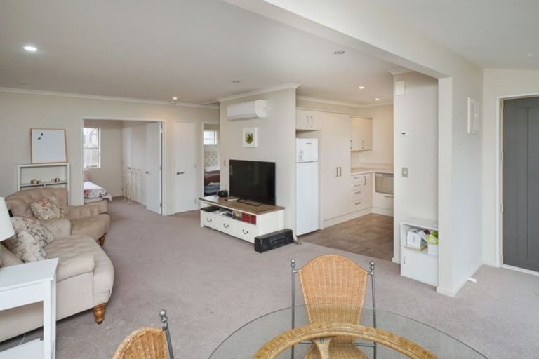 Photo of property in 3 Reeves Road, Rangiora, 7400