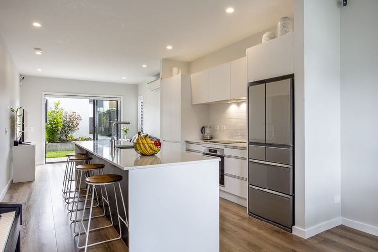 Photo of property in 10 Joshua Carder Drive, Hobsonville, Auckland, 0616