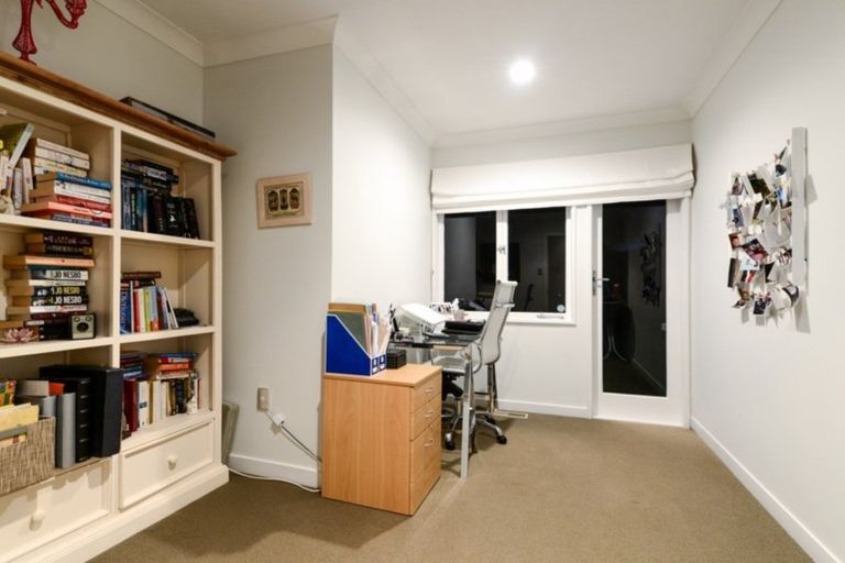 Photo of property in 54 Memorial Drive, Hamilton East, Hamilton, 3216