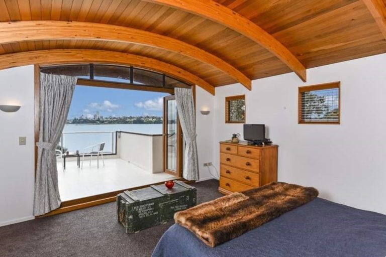 Photo of property in 39a Beresford Street, Bayswater, Auckland, 0622