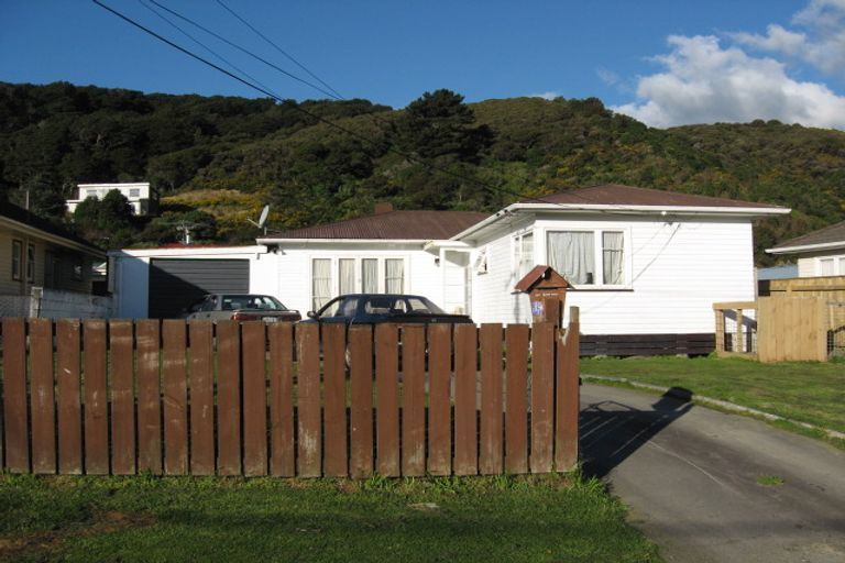 Photo of property in 3 Mckillop Street, Wainuiomata, Lower Hutt, 5014