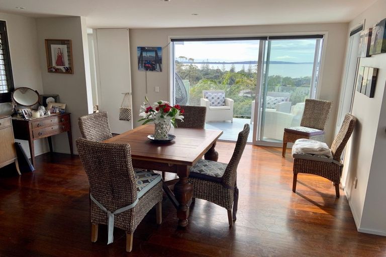 Photo of property in 1007a Beach Road, Torbay, Auckland, 0630