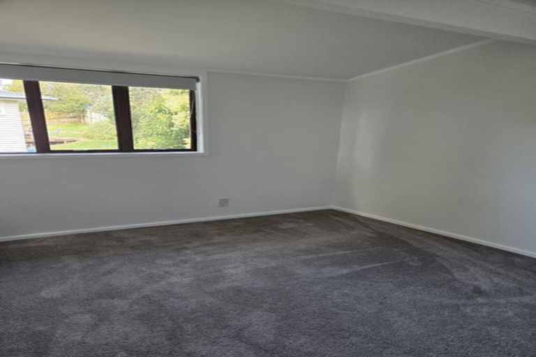 Photo of property in 1/95 Bond Crescent, Forrest Hill, Auckland, 0620