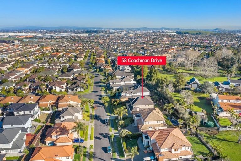 Photo of property in 58 Coachman Drive, Flat Bush, Auckland, 2016