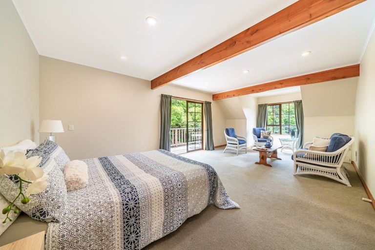 Photo of property in 16 Jocelyn Crescent, Pinehaven, Upper Hutt, 5019