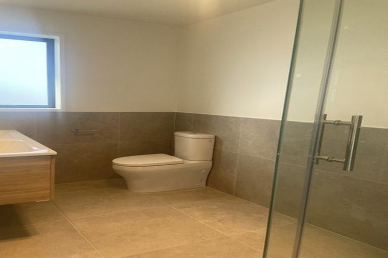 Photo of property in 46 Morus Road, Massey, Auckland, 0614