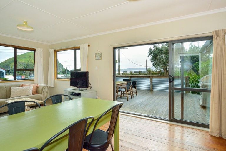 Photo of property in 3 Ratau Street, Mahia, Nuhaka, 4198
