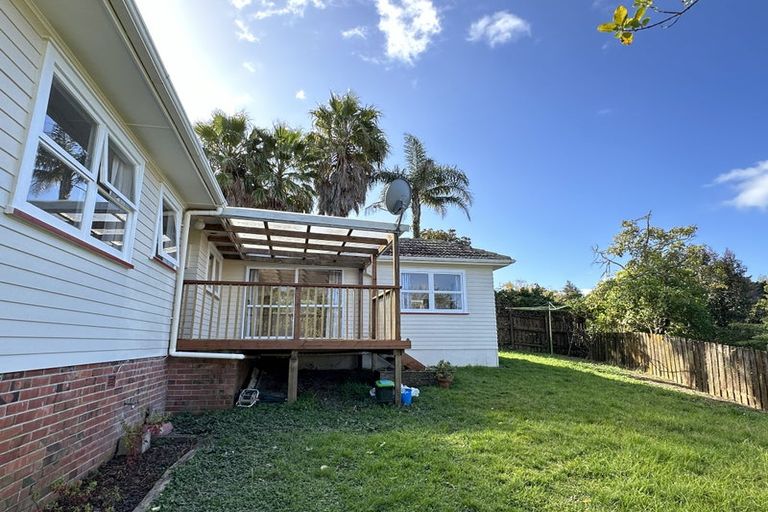 Photo of property in 61 Lake Road, Northcote, Auckland, 0627