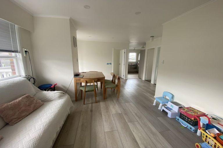 Photo of property in 42a Dale Crescent, Pakuranga, Auckland, 2010